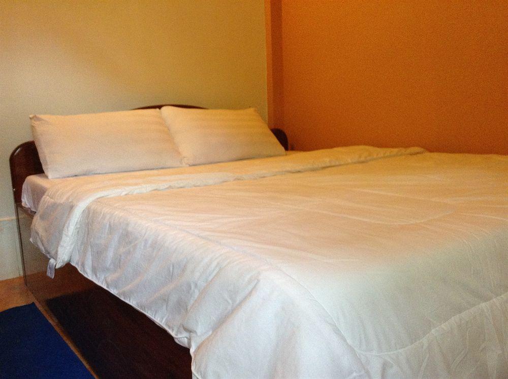 The City Premium Guesthouse Sziemreap Kültér fotó