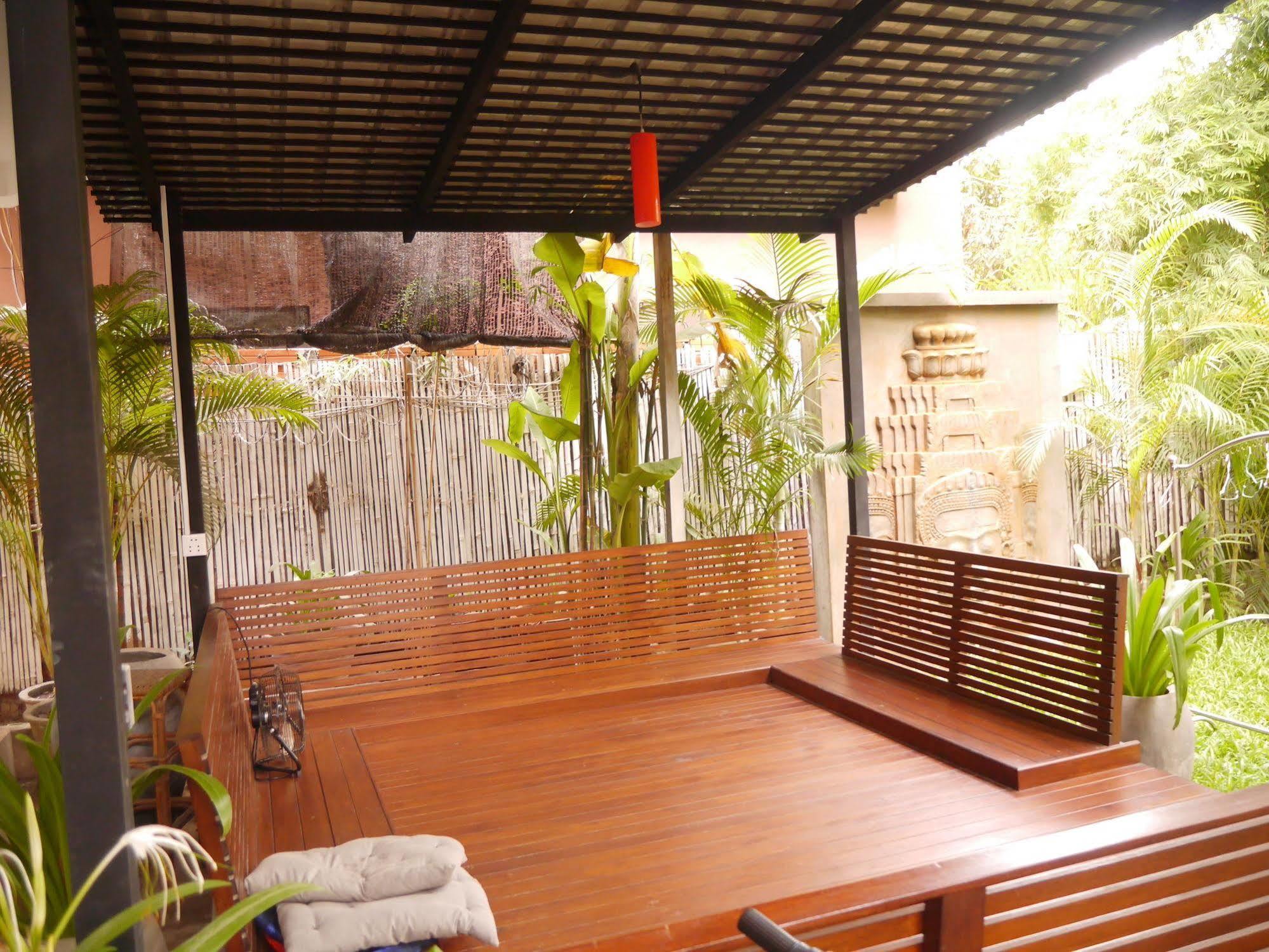 The City Premium Guesthouse Sziemreap Kültér fotó