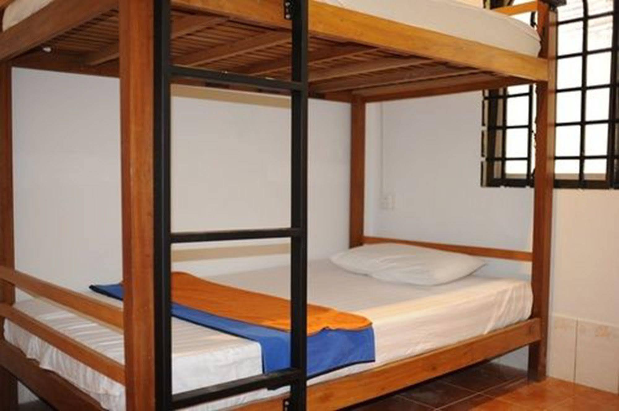 The City Premium Guesthouse Sziemreap Kültér fotó